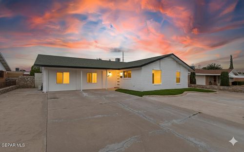 3202 Wedgewood Dr, El Paso, TX, 79925-4305 | Card Image