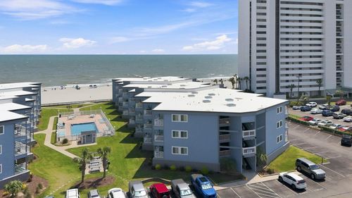 3b-9520 Shore Dr, Myrtle Beach, SC, 29572-5132 | Card Image