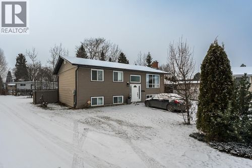 1795 Irwin St, Prince George, BC, V2M2Y6 | Card Image