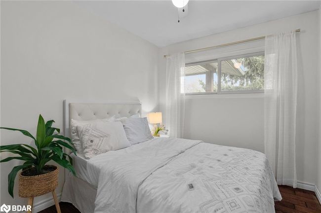 13 Huron St, House other with 4 bedrooms, 2 bathrooms and 8 parking in Minesing ON | Image 11