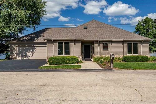 5309 Browns Beach Rd, Rockford, IL, 61103-1226 | Card Image