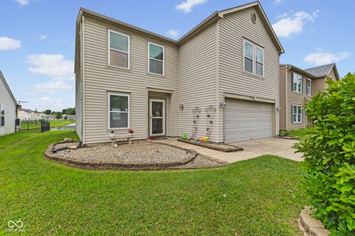 2230 Cedarmill Dr, Franklin, IN, 46131-6800 | Card Image