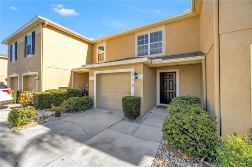 8517 Edgewater Place Blvd, Tampa, FL, 33615-1390 | Card Image