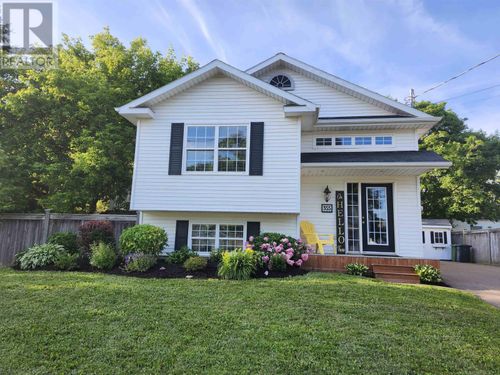 355 Willow Ave, Summerside, PE, C1N2B2 | Card Image
