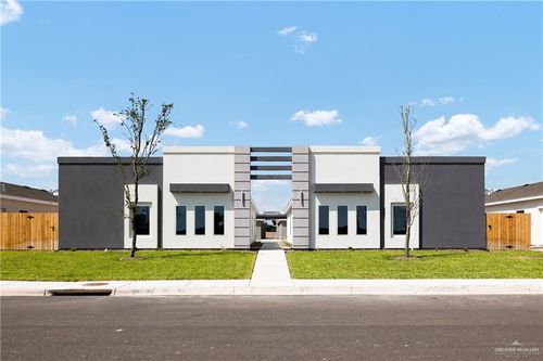 1-4212 Walnut Ave, McAllen, TX, 78501 | Card Image
