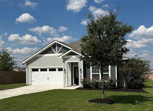 105 Mclintock Rd, Jarrell, TX, 76537-0668 | Card Image