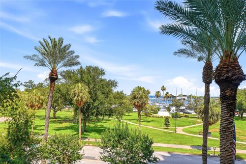 301-100 Beach Dr Ne, ST PETERSBURG, FL, 33701-3966 | Card Image