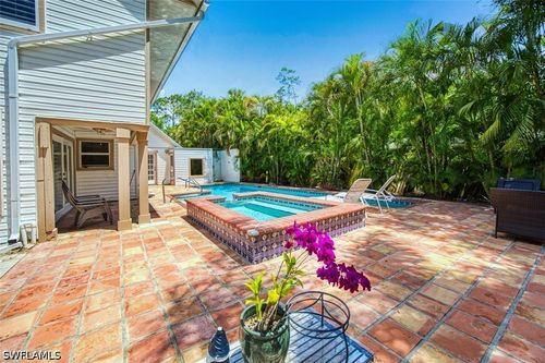 2727 66th St Sw, Naples, FL, 34105-7311 | Card Image
