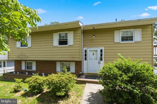 11 Madary Rd, Severna Park, MD, 21146-1211 | Card Image