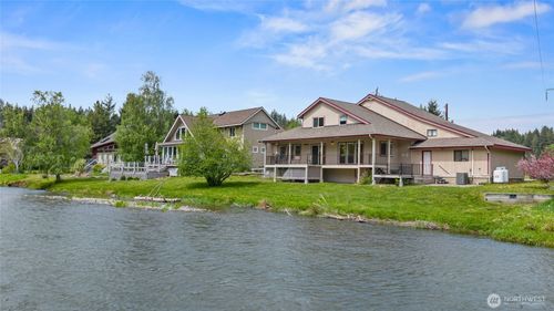 90 Pebble Beach Dr, Cle Elum, WA, 98922-8526 | Card Image