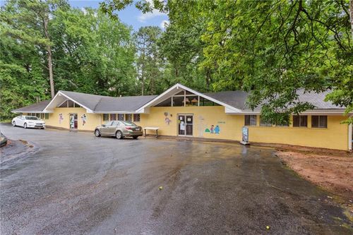 3471 Glenwood Rd, decatur, GA, 30032-4407 | Card Image