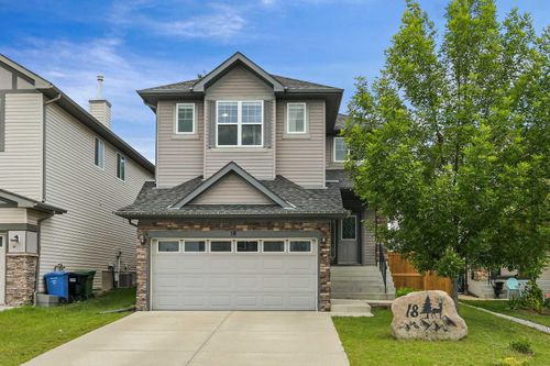 18 Royal Birch Way Nw, Calgary, AB, T3G5X8 | Card Image