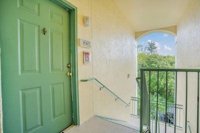 303 - 8919 Legacy Court, Condo with 2 bedrooms, 1 bathrooms and null parking in Kissimmee FL | Image 1