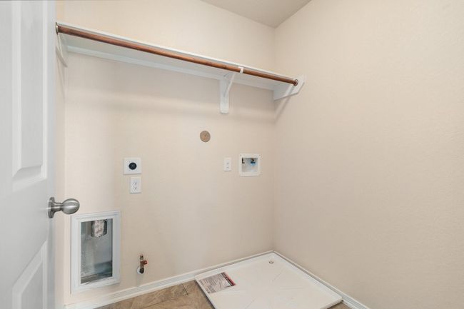 laundry room 2nd floor | Image 29