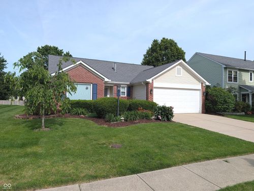 13877 Wabash Dr, Fishers, IN, 46038-4508 | Card Image
