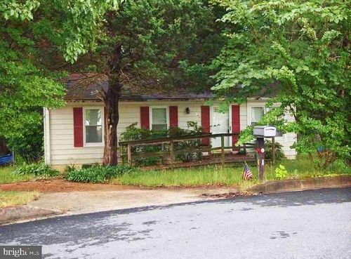 22144 Erickson Ct, LEXINGTON PARK, MD, 20653-2910 | Card Image