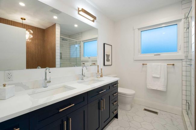 3004 13 Avenue Sw, House other with 5 bedrooms, 4 bathrooms and 5 parking in Calgary AB | Image 24