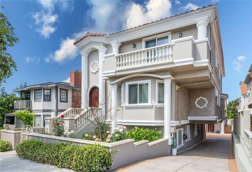 a-217 S Irena Ave, Redondo Beach, CA, 90277-3427 | Card Image
