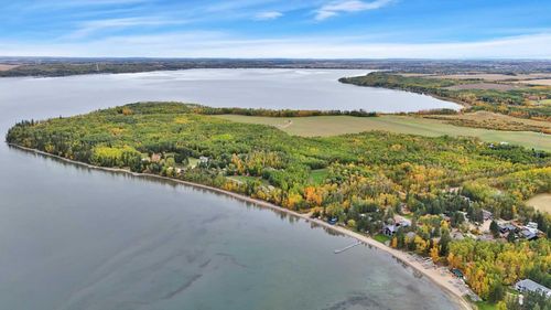 17 Hummingbird Lane, Halfmoon Bay, AB, T4S1S1 | Card Image