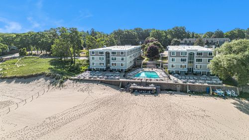 302-225 N Shore Dr, South Haven, MI, 49090-2300 | Card Image