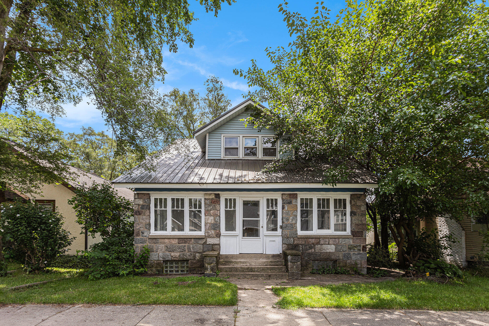 Whiting St, Wyoming, MI 49509