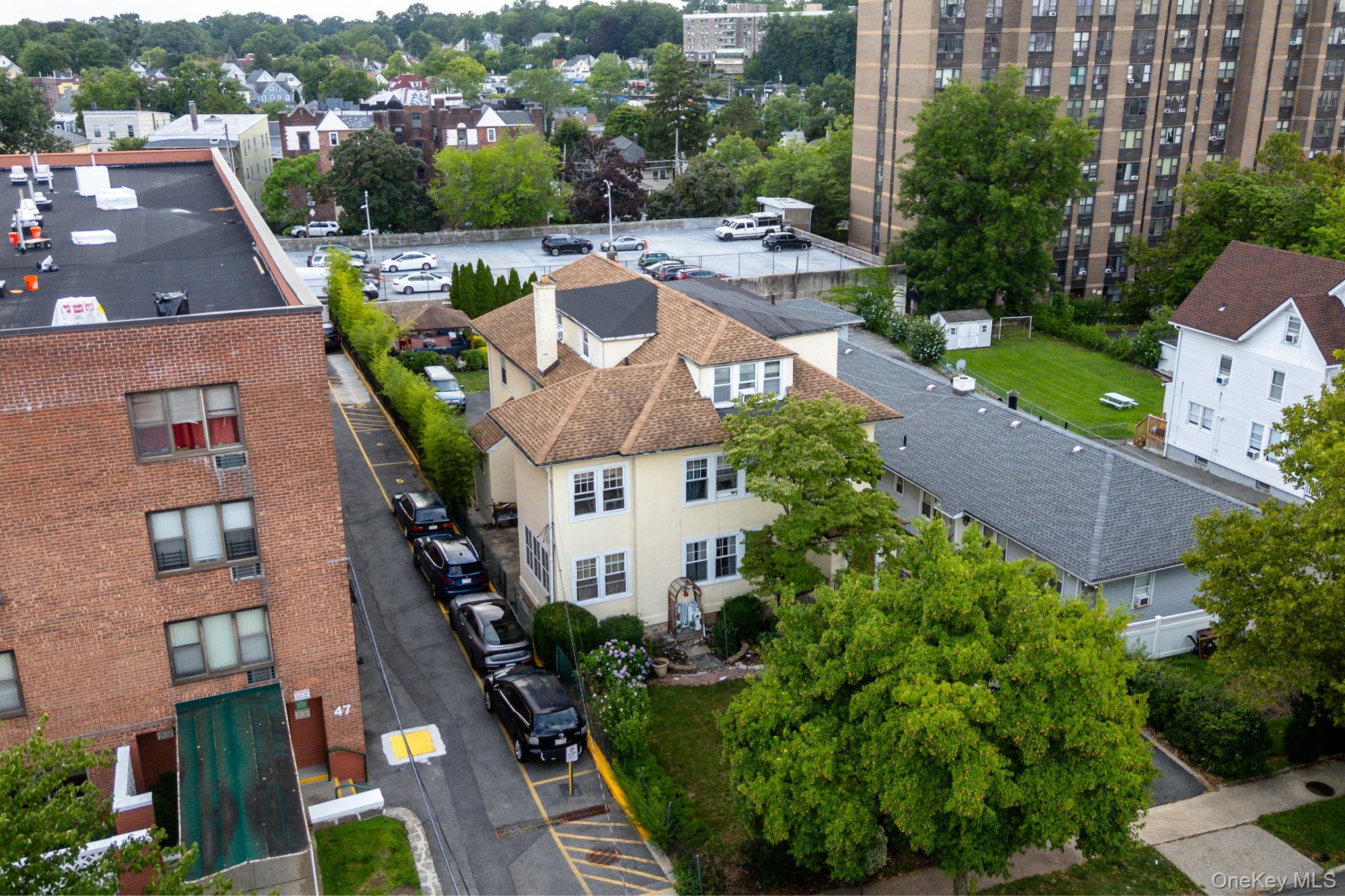Residential Income in White Plains 4