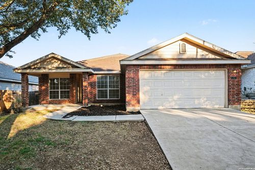 232 Rock Springs Dr, New Braunfels, TX, 78130-3071 | Card Image
