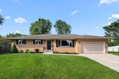 960 Cherokee Ct, Crown Point, IN, 46307-4613 | Card Image