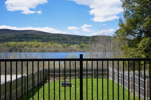 1882 Paine Tpke S, Berlin, VT, 05602-9093 | Card Image