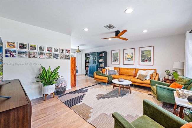 226 W Norfolk Rd, House other with 4 bedrooms, 2 bathrooms and null parking in Jupiter FL | Image 6