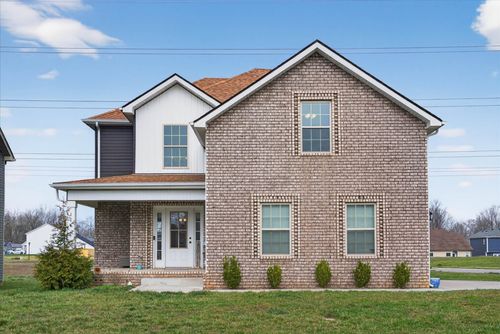 114 Quarry Rdg, Clarksville, TN, 37043-2673 | Card Image