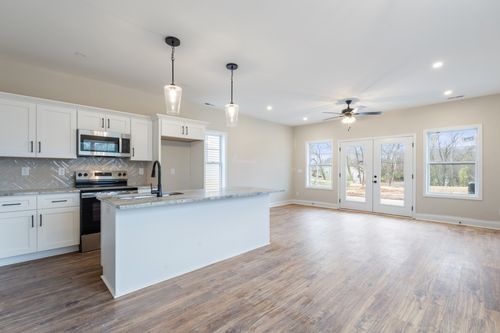 83 Charlotte Rd, Clarksville, TN, 37040 | Card Image