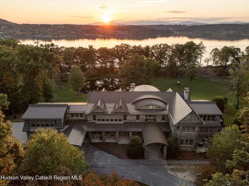 40 Morton Rd, Rhinebeck, NY, 12572-2538 | Card Image