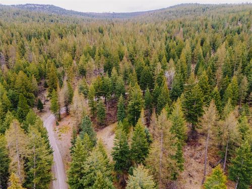 2001 Browns Meadow Rd, Kila, MT, 59920-8526 | Card Image