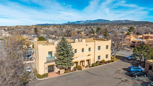 1048 Paseo De Peralta, Santa Fe, NM, 87501-3034 | Card Image