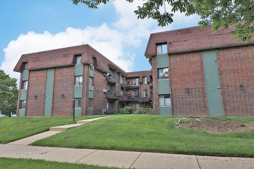 202-4946 Douglas Rd, Downers Grove, IL, 60515-3878 | Card Image