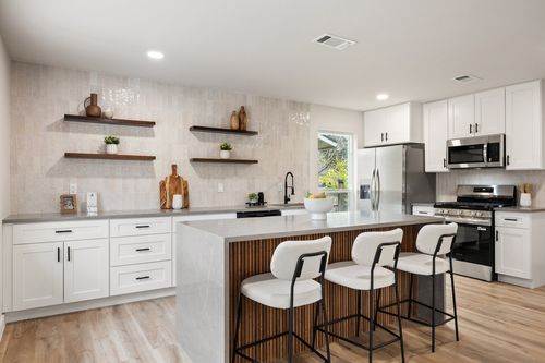 6106 Bridlington Cir, Austin, TX, 78745-3447 | Card Image