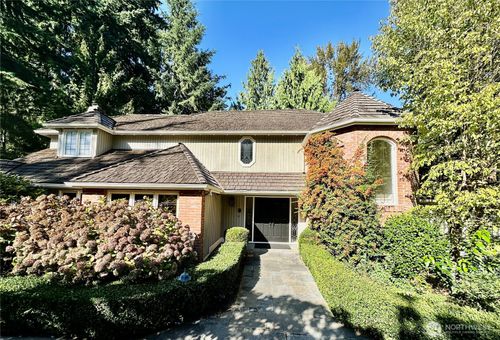 4117 117th Ave Ne, Kirkland, WA, 98033-8744 | Card Image