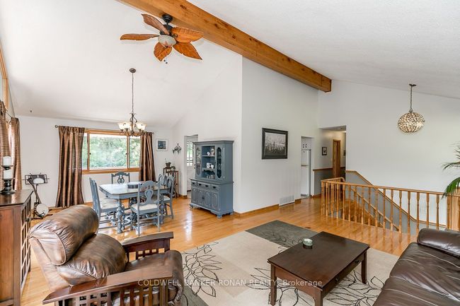 2360 Concession Rd 5, House other with 3 bedrooms, 2 bathrooms and 6 parking in Loretto ON | Image 7