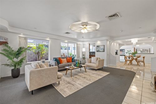 1447 Uila St, Honolulu, HI, 96818-1941 | Card Image