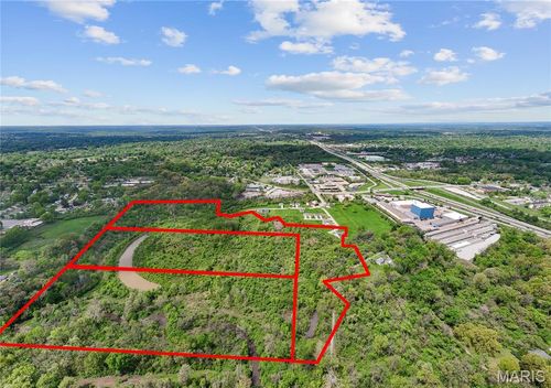 1 Bellefontaine Estates Ct, Saint Louis, MO, 63137 | Card Image