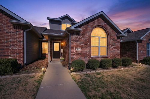 512 Oakridge Dr, Greenville, TX, 75402-7601 | Card Image