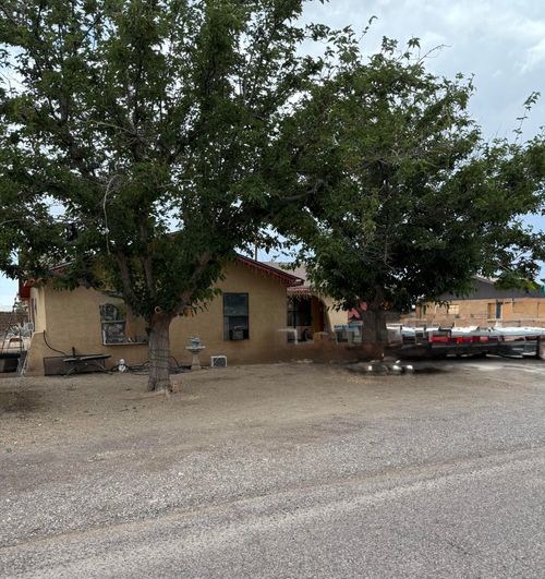 1203 Drake St, Socorro, NM, 87801-4806 | Card Image