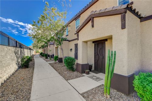 5226 Steep Cliffs Avenue, Las Vegas, NV, 89115 | Card Image