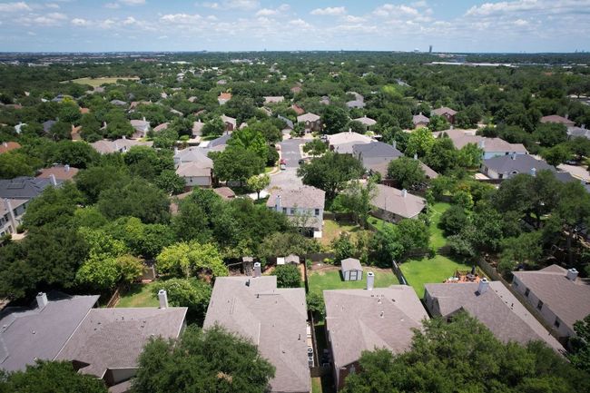 1600 Serenity Springs Cv, House other with 4 bedrooms, 3 bathrooms and 4 parking in Cedar Park TX | Image 26