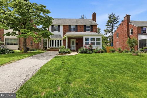 102 Rock Glen Rd, WYNNEWOOD, PA, 19096-3806 | Card Image