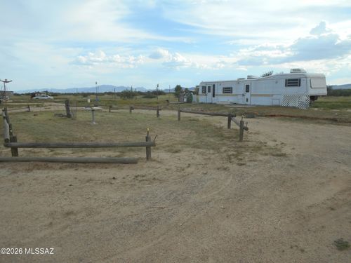 853 S Collins Ln, Willcox, AZ, 85643-3608 | Card Image