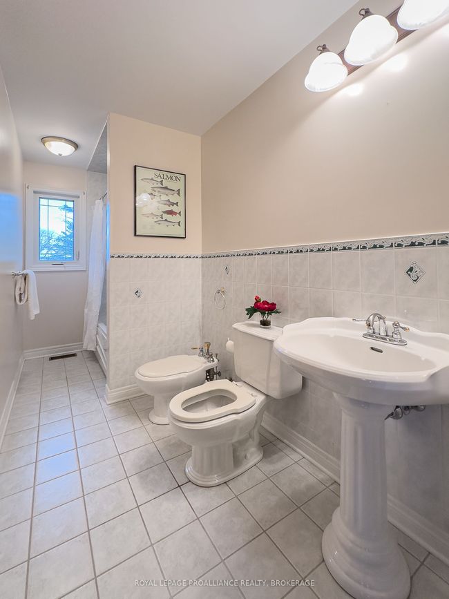 4734 Lakeside Lane, House other with 6 bedrooms, 5 bathrooms and 4 parking in Bath ON | Image 29