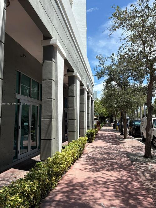 ste-7-110 Washington Ave, MIAMI BEACH, FL, 33139-7201 | Card Image