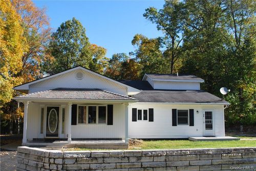 a-7 Autumn Trl, Goshen, NY, 10924-5901 | Card Image